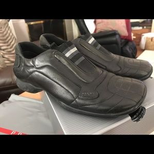 Genuine Prada Calzature Donna slip on flats